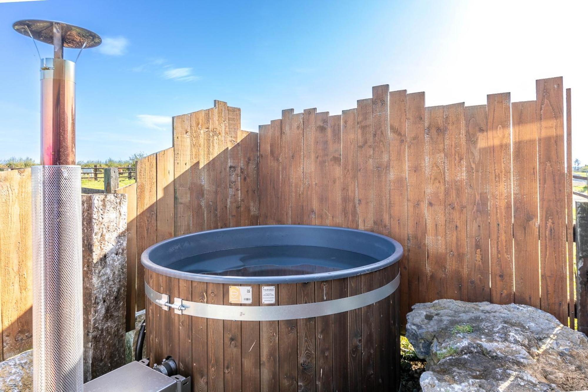 Les Tiny Du Pre Mathy - Logements Insolites Avec Jacuzzi A Profondeville Kültér fotó